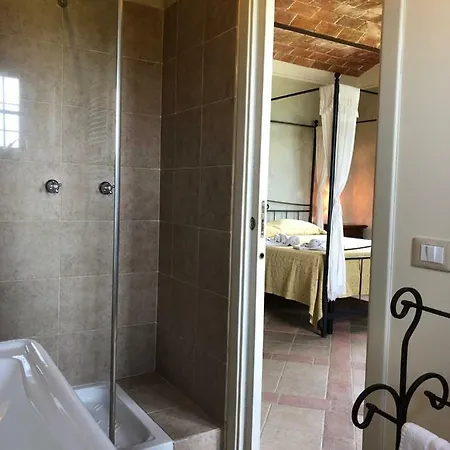 Ilenia Apartament
