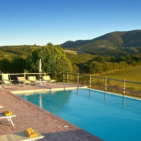 Ilenia Apartament *