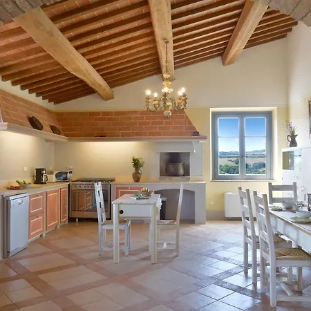 Ilenia Apartament